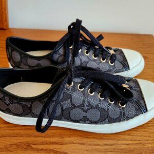 COACH WONEN'S BLACK AND GREY LOGO CANVAS LACE UP  KEDS SIZE 8B LIKE NEW